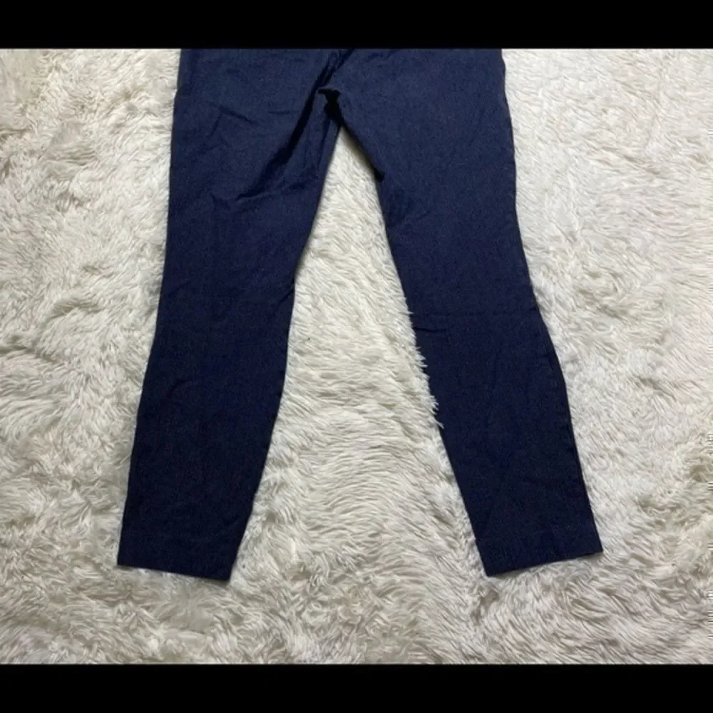Women’s GAP pinstriped blue skinny ankle pants size 2 - Picture 8 of 9